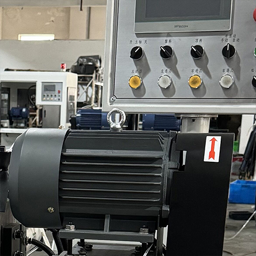 Dual-Servo Metal Tube Double-End Chamfering Machine